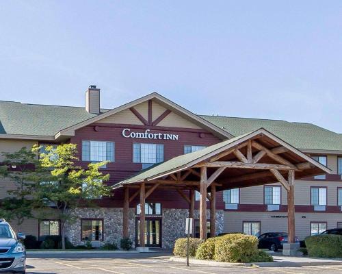 Owatonna Hotel | Comfort Inn Owatonna near Medical Center