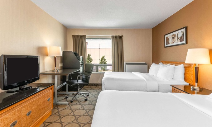 Simcoe Hotel | Comfort Inn Simcoe