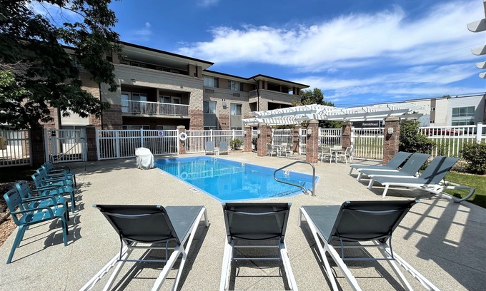 Dakota Ridge - Northbriar Hotel | Comfort Inn & Suites Boulder