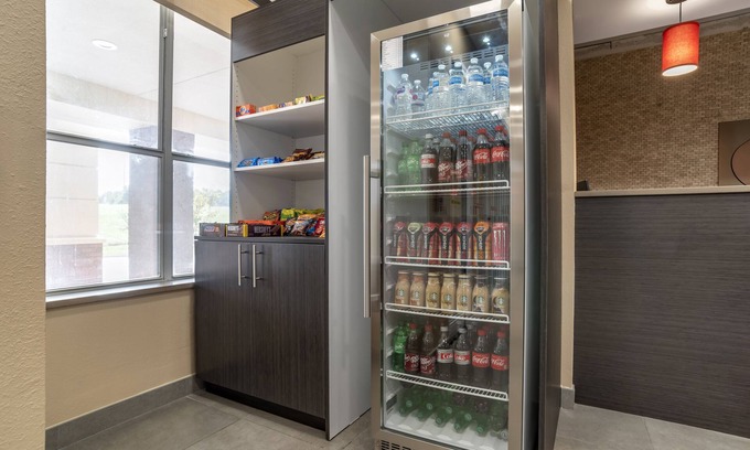 Millbrook Hotel | Comfort Inn & Suites Millbrook - Prattville
