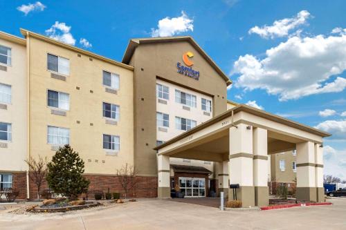 Central Oklahoma City Hotel | Comfort Inn & Suites Oklahoma City West - I-40