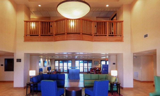 Sheridan Hotel | Comfort Inn & Suites Sheridan