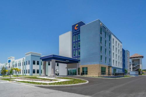 New Port Richey Hotel | Comfort Inn & Suites New Port Richey Downtown District