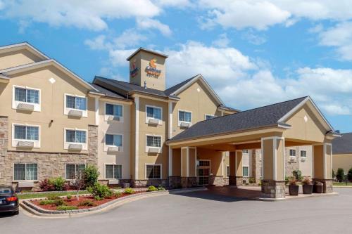 Johnson Creek Hotel | Comfort Suites Johnson Creek Conference Center