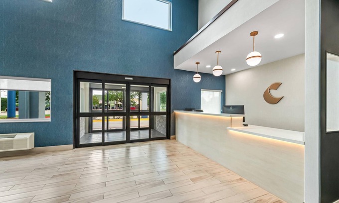 Longview Hotel | Comfort Suites Longview North