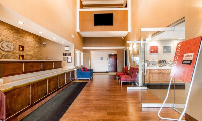 Mattoon Hotel | Comfort Suites Mattoon East