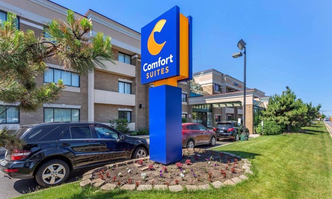 Oakbrook Terrace Hotel | Comfort Suites Oakbrook Terrace near Oakbrook Center