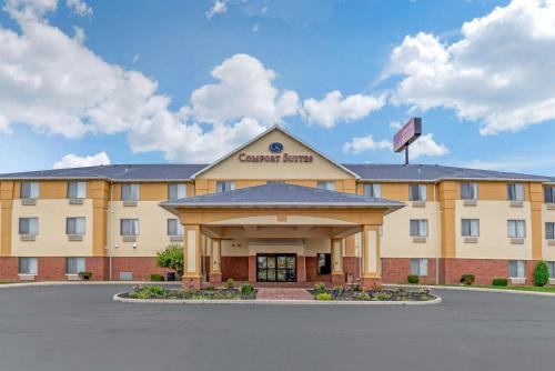 Findlay Hotel | Comfort Suites