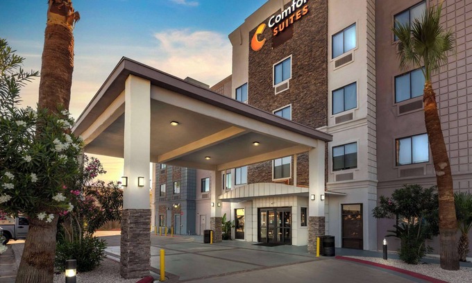 Bonanza Hotel | Comfort Suites