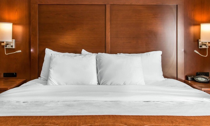 Wixom Hotel | Comfort Suites Wixom