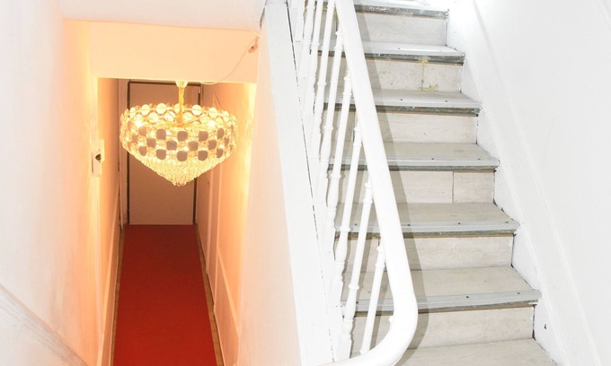 Sint-Jans-Molenbeek Apartment | Comfortable accommodation 3, at Gale de l'Ouest