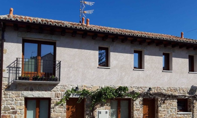 Buitrago del Lozoya House | COMFORTABLE HOUSE LA VILLA