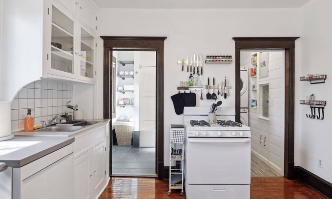 Northeast Minneapolis House | Comfortable 3-bedroom house + den in the Arts District of Northeast Minneapolis