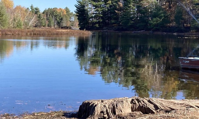 Hayward Cabin | Comfortable 3 Bedroom Cabin On the Shores of Lake Chippewa Flowage in Hayward WI