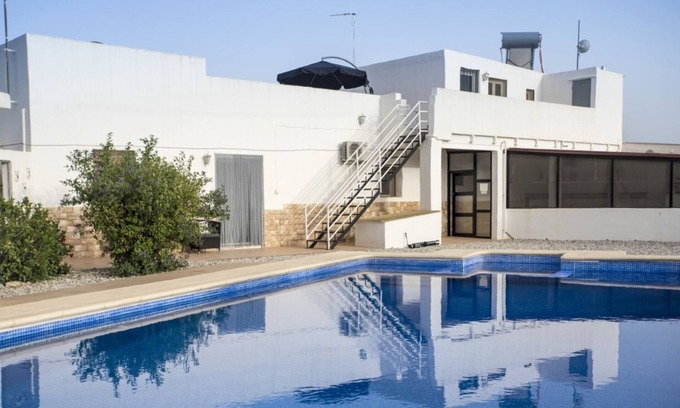 Puerto Lumbreras Apartment | Comfortable apartment in Murcia with garden