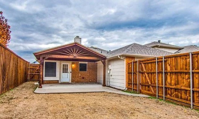 Frisco House | Comfortable and Cozy 3-bedroom house in vibrant Frisco