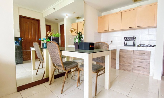 Panunggangan Utara Apartment | Comfortable and Restful 2BR at Great Western Apartment