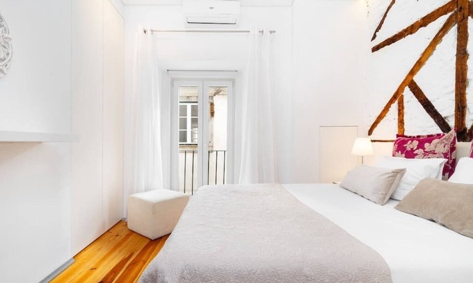 Baixa Apartment | Comfortable apartment located in downtown