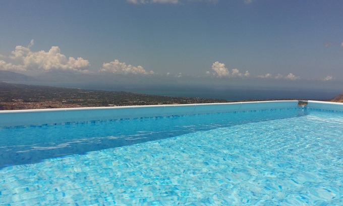 Borgetto Apartment | Comfortable apartment65 sq.m. with whirlpool, terrace 30 sq m, pool and sea view