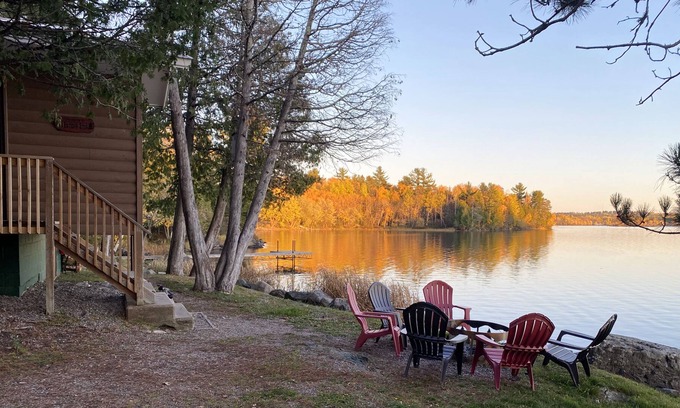 Ely Cabin | Comfortable & Beautiful Cabin Just Yards From ATV and Snowmobile Trails