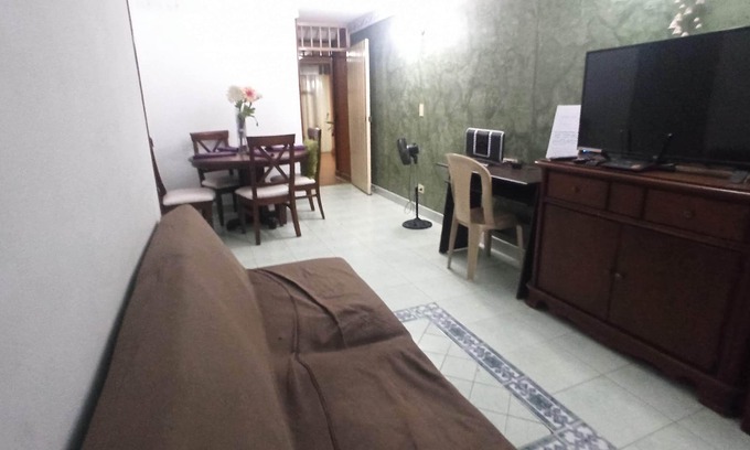 Cali Condo | Comfortable, central, seguro , ambiente familiar