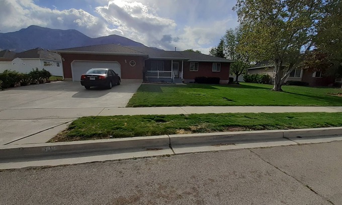 American Fork House | Comfortable family-centered home 3.5 miles from the mountains!