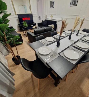 Bryanston and Dorset Square Apartment | Comfortable flat for 10 near Paddington