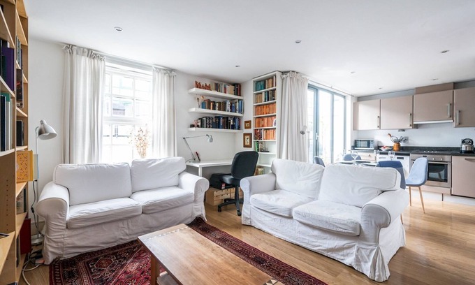 Bermondsey Apartment | Comfortable flat in Central London | Pass the Keys