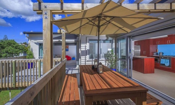 Rothesay Bay Cabin | Comfortable holiday house near stunning beach