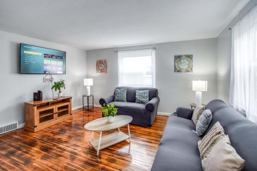 Gates-North Gates House | Comfortable Home In the Suburb close to Dwtn and Airpo
