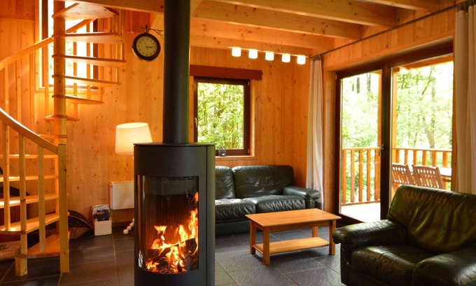 Aywaille House | Comfortable modern chalet with wood finish.