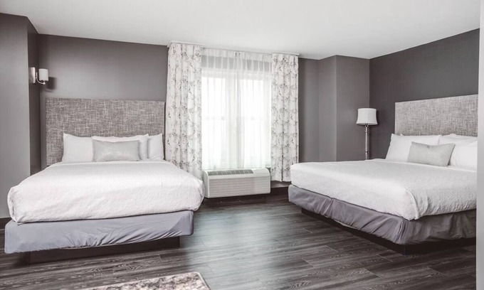 Zion Hotel | Comfortable, Pet-Friendly Stay w/Firepits, Gym & Garden Pergolas l Four Rooms