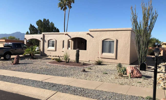 Green Valley Desert Meadows House | Comfortable relaxing 1300 sq. ft. Fully Equipped Green Valley Home with View
