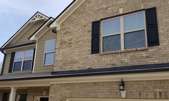 Tucker House | Comfortable rooms in a house - close to downtown Atlanta and hw (I-85 and I-285)