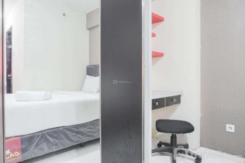 Kebagusan Apartment | Comfortable Studio Room at Kebagusan City By Travelio