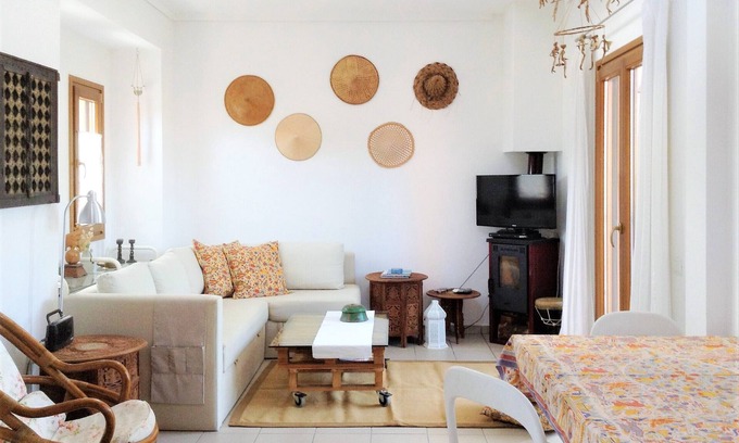Aristotelis House | Comfortable Summer House close to beach