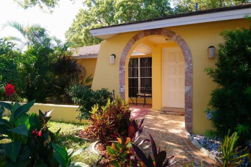 Embassy Hills House | Comfortable, Sunny, Quiet Neighborhood