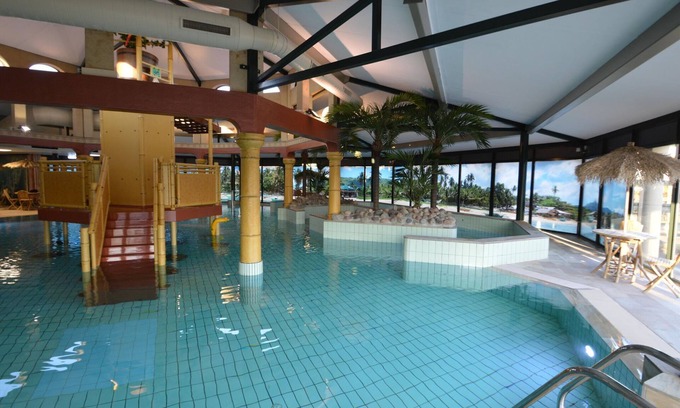 Arcen Villa | Comfortable villa with combi-microwave in green surroundings