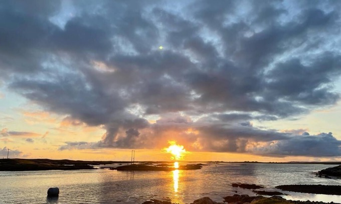 Benbecula House | Comfortable well located accommodation in Benbecula