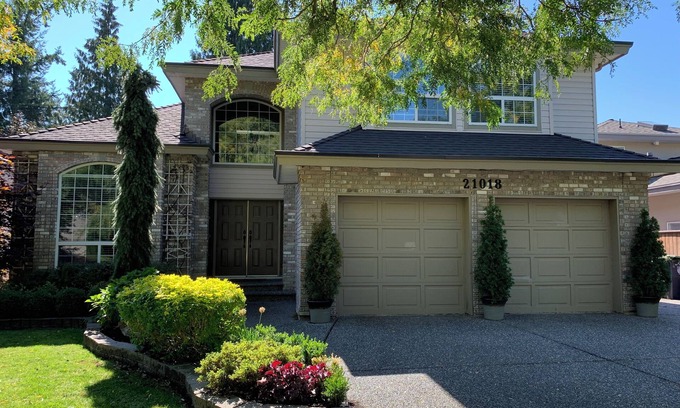 Langley House | Comforts of Home Away from Home