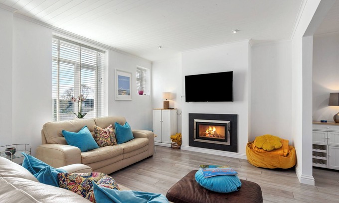 Saundersfoot House | Comfrey Cottage - Lovely Cottage Near the Beach