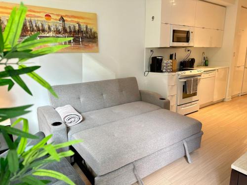 CityPlace Apartment | Comfy 1Bdrm & Bunk bed plus sofabed plus terrace & Parking