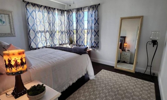 Canyon House | Comfy 2 bedroom home, near Palo Duro Canyon!