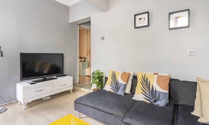 Cihangir Apartment | Comfy Home in Cihangir 5 min to Taksim Square