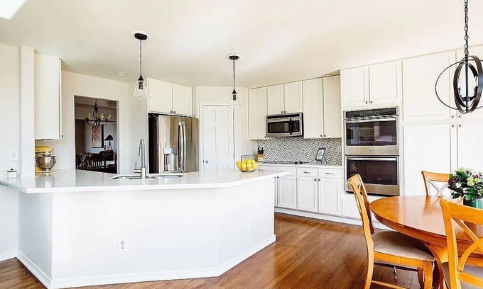 Fort Collins House | Comfy room in a large, beautiful, quiet and home centrally located in NoCo!