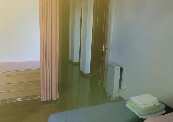 Olivais House | Comfy room near Metro