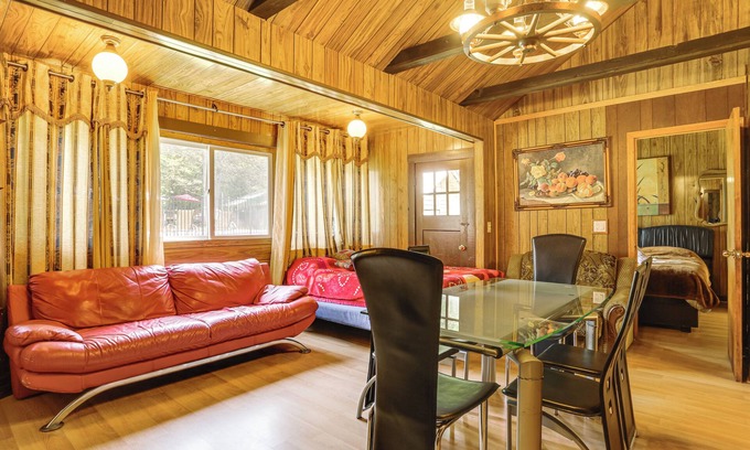 Mongaup Valley Cabin | Communal Pool & Playground: Mongaup Valley Cabin!