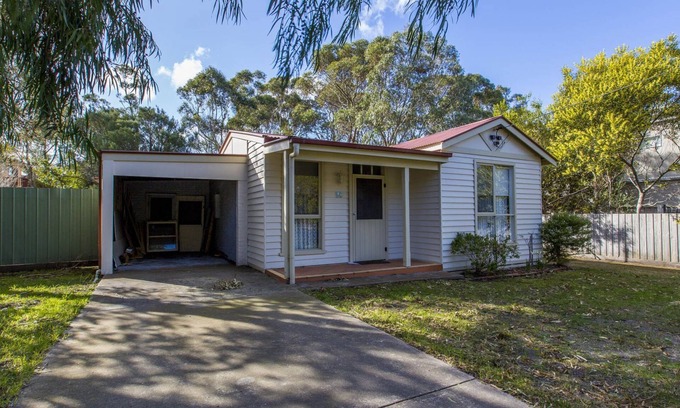 Inverloch House | Compact and Comfortable on Toorak