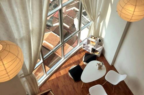 Sungai Dua House | Compact Cozy Duplex Studio at Bayan Lepas