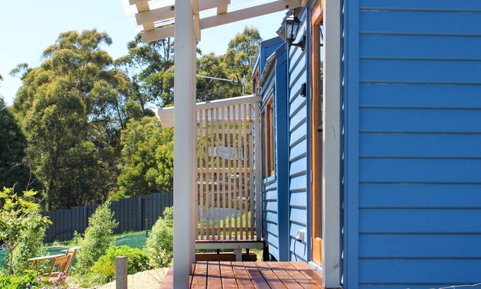 Forthside Cabin | Compass Hut